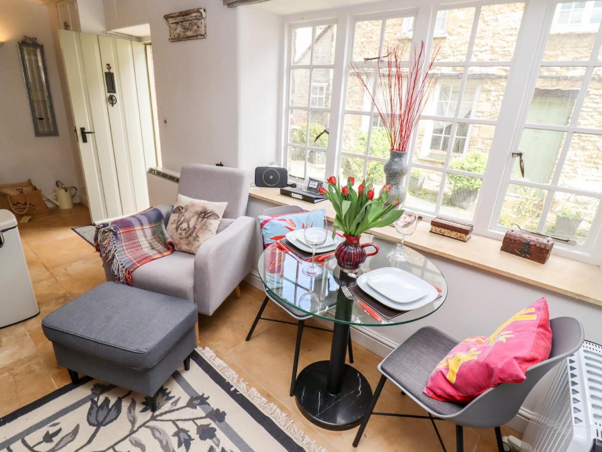 3 George Yard Villa Burford Eksteriør bilde